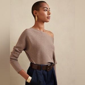 BANANA REPUBLIC OFF-SHOULDER SWEATER | New with Tags | Taupe | Size Small